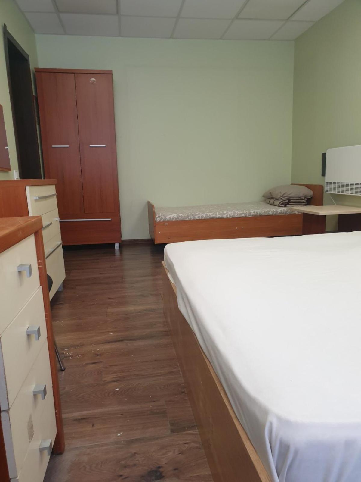 Hostel Krone Gok Zatishok Kiev Exterior foto